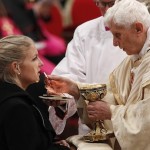 Why You Should Receive Communion Kneeling and on the Tongue