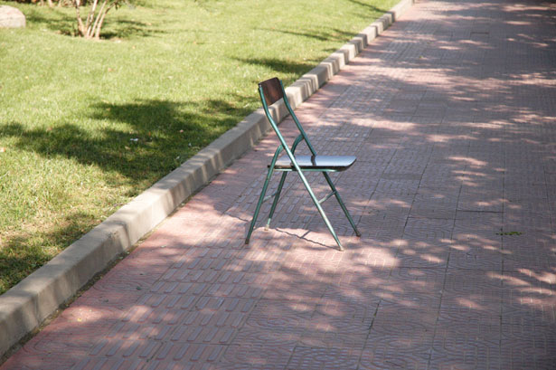 sidewalk chair